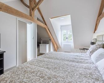 Maison avec Terrasse - 2 chambres confortables pour 4 à 6 personnes - Verton - Habitación