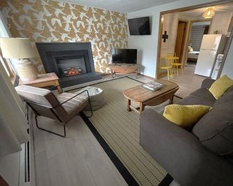 Berkshire Valley Inn - New Ashford - Sala de estar