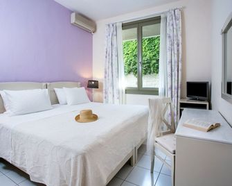 Kenta Beach Hotel - Agios Ioannis