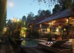 Prayatna Villas - Tegalalang - Pool