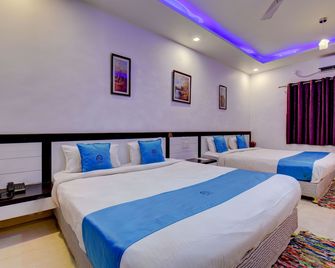 Hotel Silver Inn - Mahabaleshwar - Makuuhuone