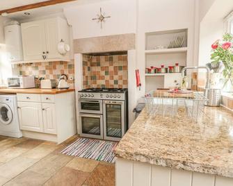Cutlers Cottage - Matlock - Cocina