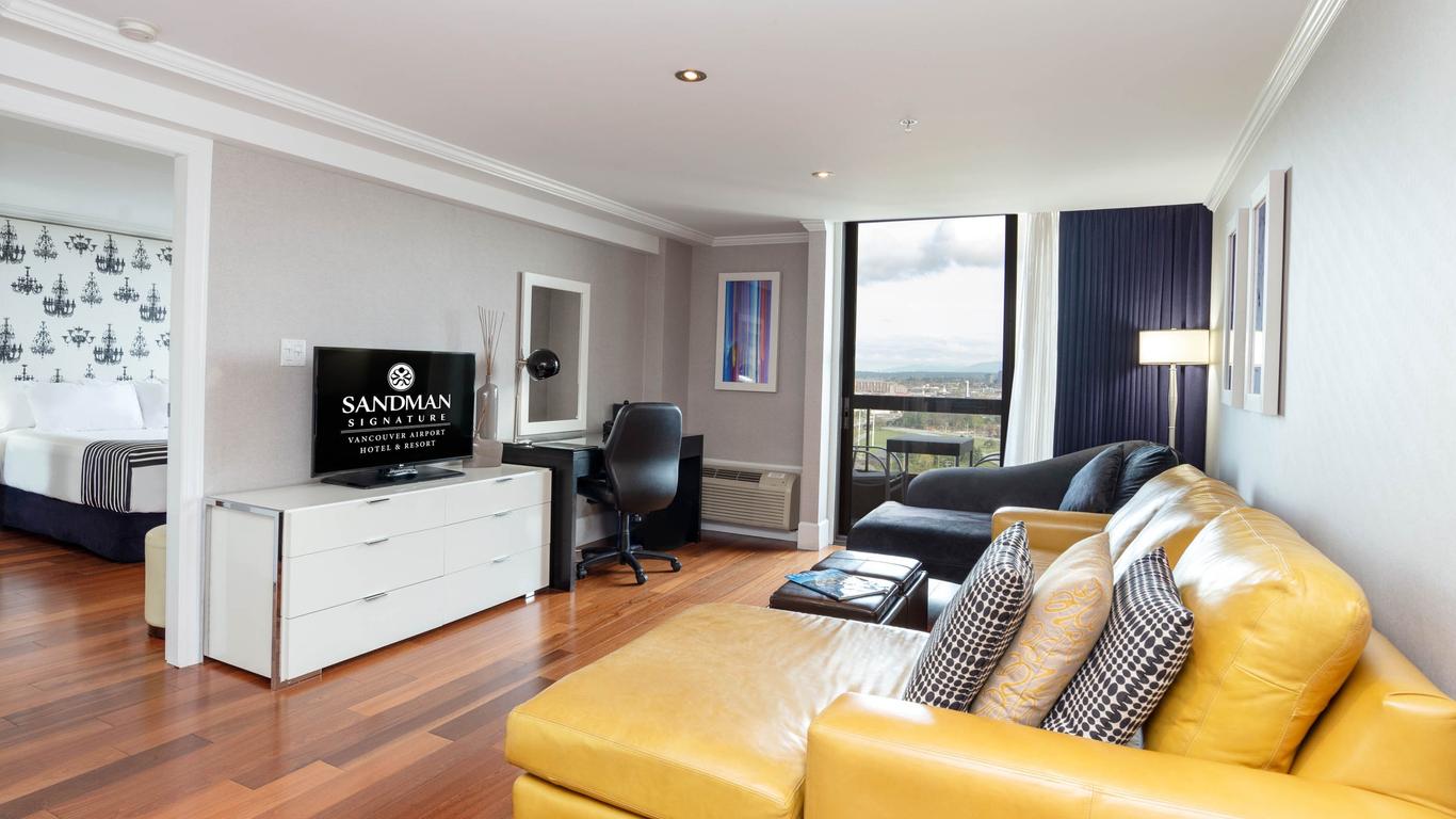 Sandman Signature Vancouver Airport Hotel & Resort