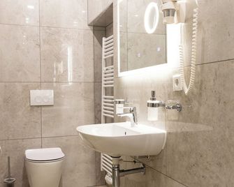 City Apartments - Nürnberg Altstadt - Nuremberg - Bathroom