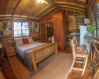 The Blue Mahoe Treehouse - Ocho Rios - Chambre