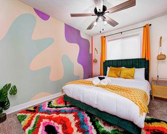 indy dreamhouse lux stay - Greenwood - Schlafzimmer