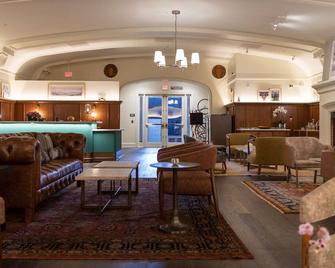 Bay View Room w/ Living Area | Stay Close to Downtown - São Francisco - Lounge