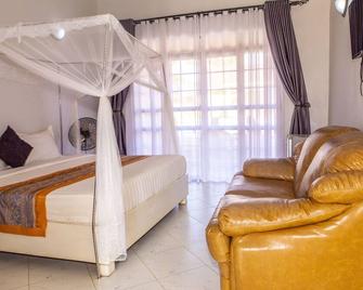Nv Fort Lugard Hotel Iganga - Iganga - Bedroom