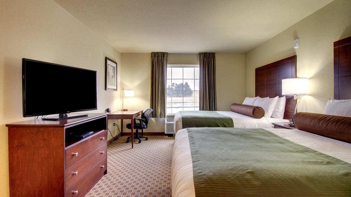 Cobblestone Hotel & Suites - Broken Bow