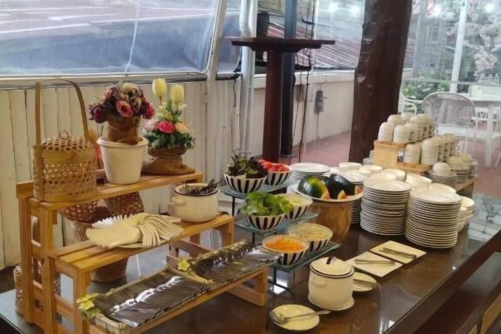 ريجينت لودج لامبانج