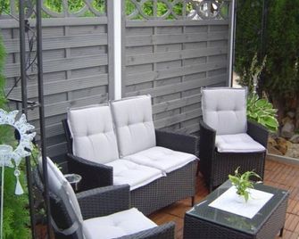 Ferienwohnung Knittel - Kallstadt - Innenhof