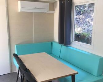 Camping Milella - Propriano - Dining room