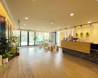 Finders Hotel Hualien Da-Tong - Hualien City - Rezeption