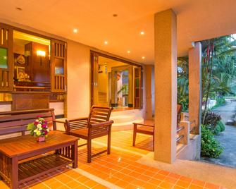 Krabi City Seaview Hotel - Krabi - Patio