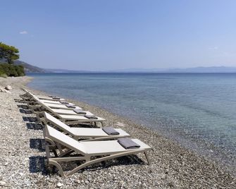 Villa Aura - Loutraki - Playa