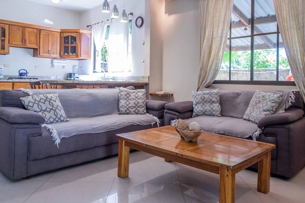 Zula Inn Aparthotel - Santa Teresa - Vardagsrum