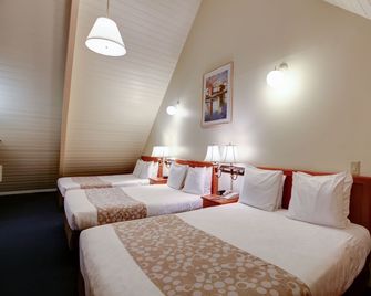 Newport Channel Inn - Newport Beach - Schlafzimmer