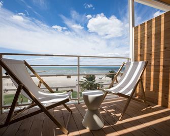 Hôtel Café Miramar - Le Grau-du-Roi - Balkon