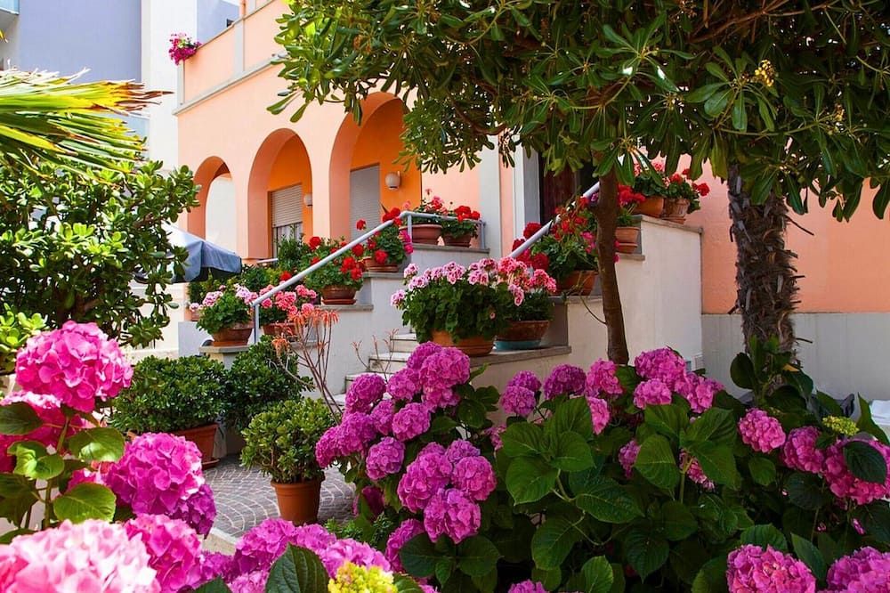 Amadei Hotel Blumen - Pesaro - Vista esterna