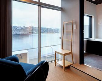 Hita Onsen Kizantei Hotel - Hita - Oturma odası