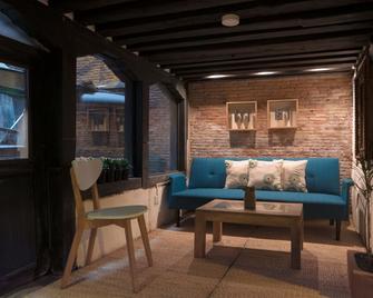 Peacock Guest House - Bhaktapur - Sala de estar
