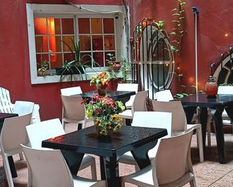 Hostel Estoril - Buenos Aires - Restaurant