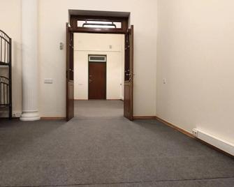 Europe Pak Hostel - Baku - Hallway