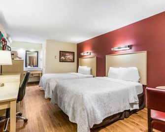 Red Roof Plus Nashville North - Goodlettsville - Goodlettsville - Ložnice