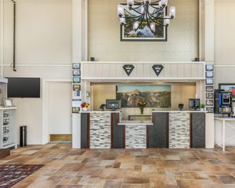 Best Western Plus Sonora Oaks Hotel & Conference Center - Sonora - Lobby