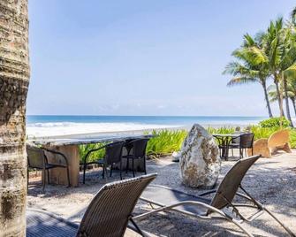 Casa de Playa - Marea Brava Condos - Jacó - Patio