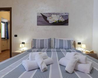 Appartamento Gloria - Cannobio - Slaapkamer