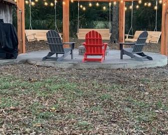 Mccrary Country Cottage - Nashville - Patio