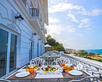 Mell Hotel - Trabzon - Balcony