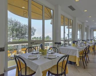 Savoia Hotel - Misano Adriatico - Ristorante