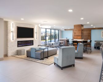 Garner Hotel Pigeon Forge Downtown by IHG - Pigeon Forge - Building