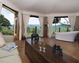 Clouds Chalet - Beechmont - Sala de estar