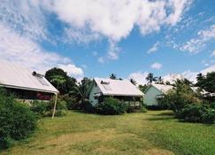Gina's Garden Lodges - Aitutaki - Budynek