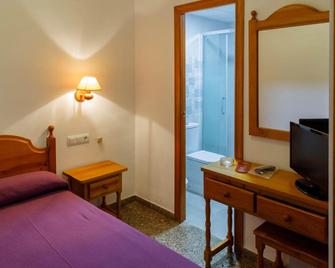 Hotel Herasu - פניסקולה - חדר שינה