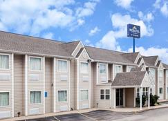 Microtel Inn & Suites by Wyndham Ardmore - Ardmore - Edifício