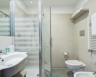 Camplus Bononia Casa Per Ferie - Bologne - Salle de bain