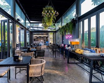 Lub d Koh Samui Chaweng Beach - Beachfront & Vibrant Social Vibe - Ko Samui - Restaurant