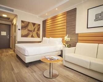 Ih Hotels Milano Lorenteggio - Mailand - Schlafzimmer