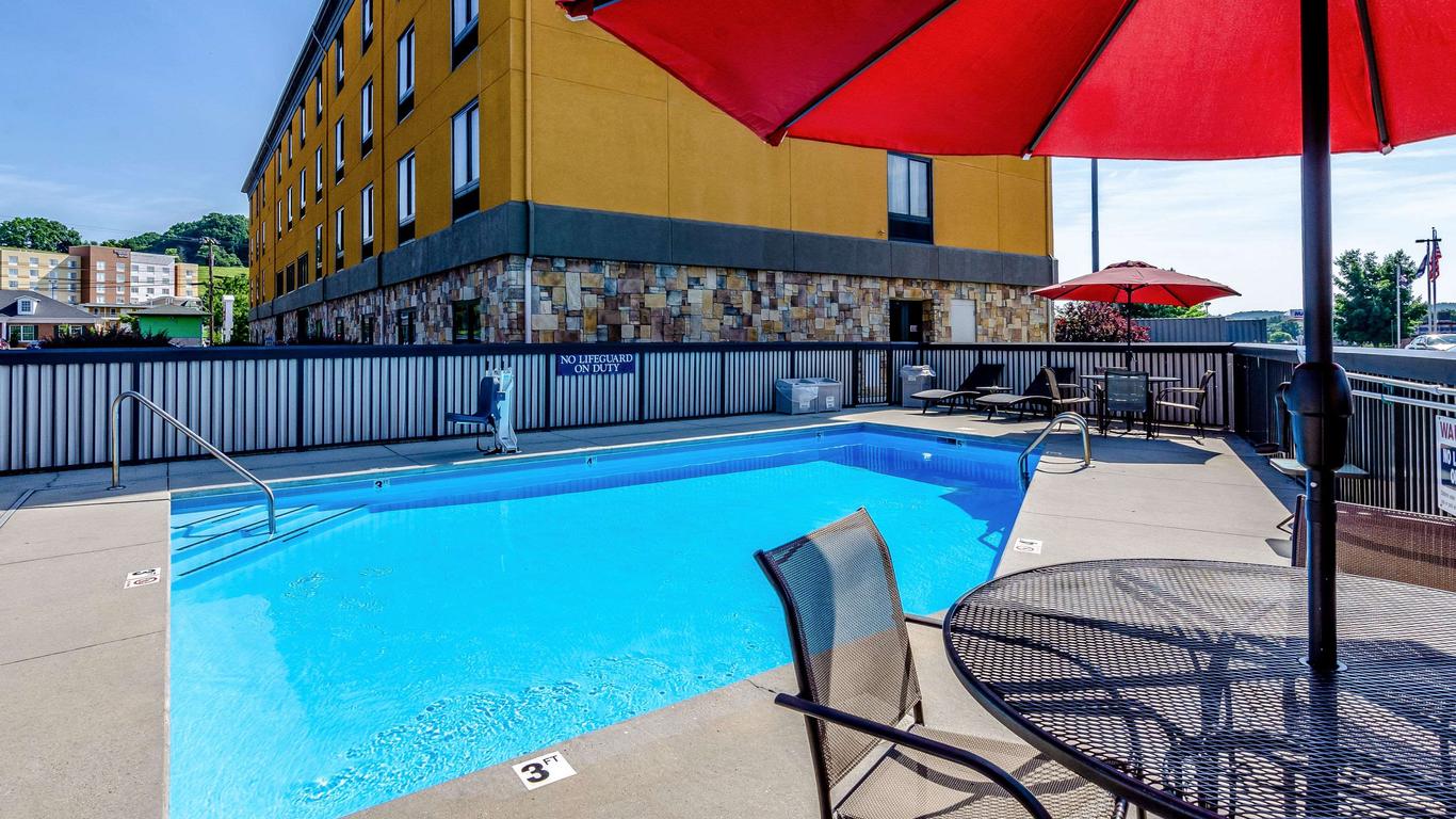 Quality Inn & Suites