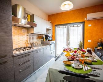 B&B Pepito - Cefalù - Küche