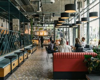The Social Hub Rotterdam Extended Stay - Rotterdam - Restaurante