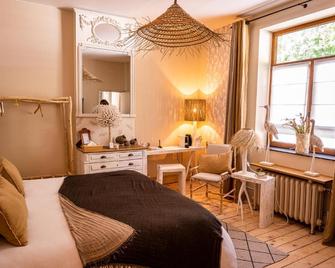Le Jardin Des Secrets - Namur - Schlafzimmer
