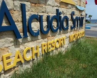 Family Relaxation Near The Sea - Fnideq - Building