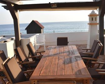 Faro Beach House - Faro - Balkon