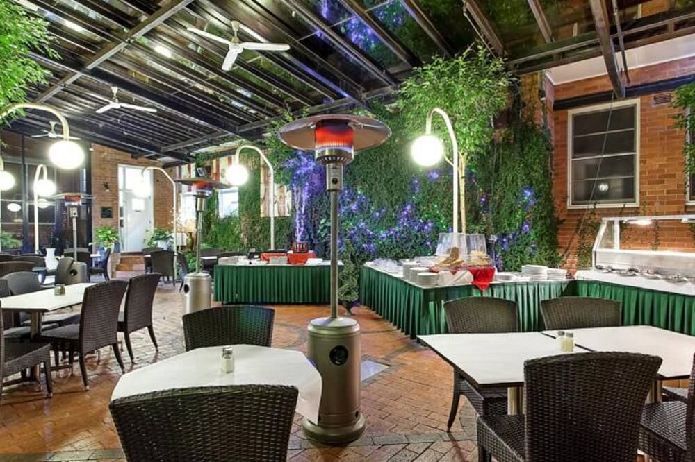 Mercure Maitland Monte Pio