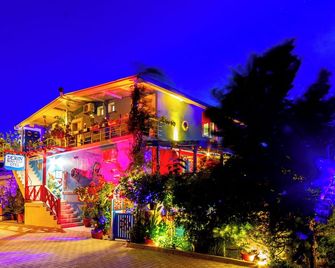 Derin Mavi Suit Butik Otel - Sogut (Mugla) - Building